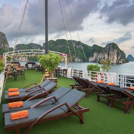 Renea Cruises Halong Hotel Hạ Long-öböl Kültér fotó