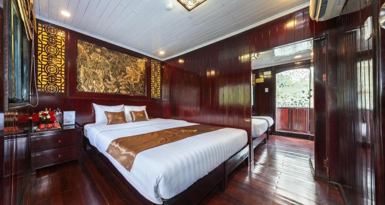 Renea Cruises Halong Hotel Hạ Long-öböl Kültér fotó