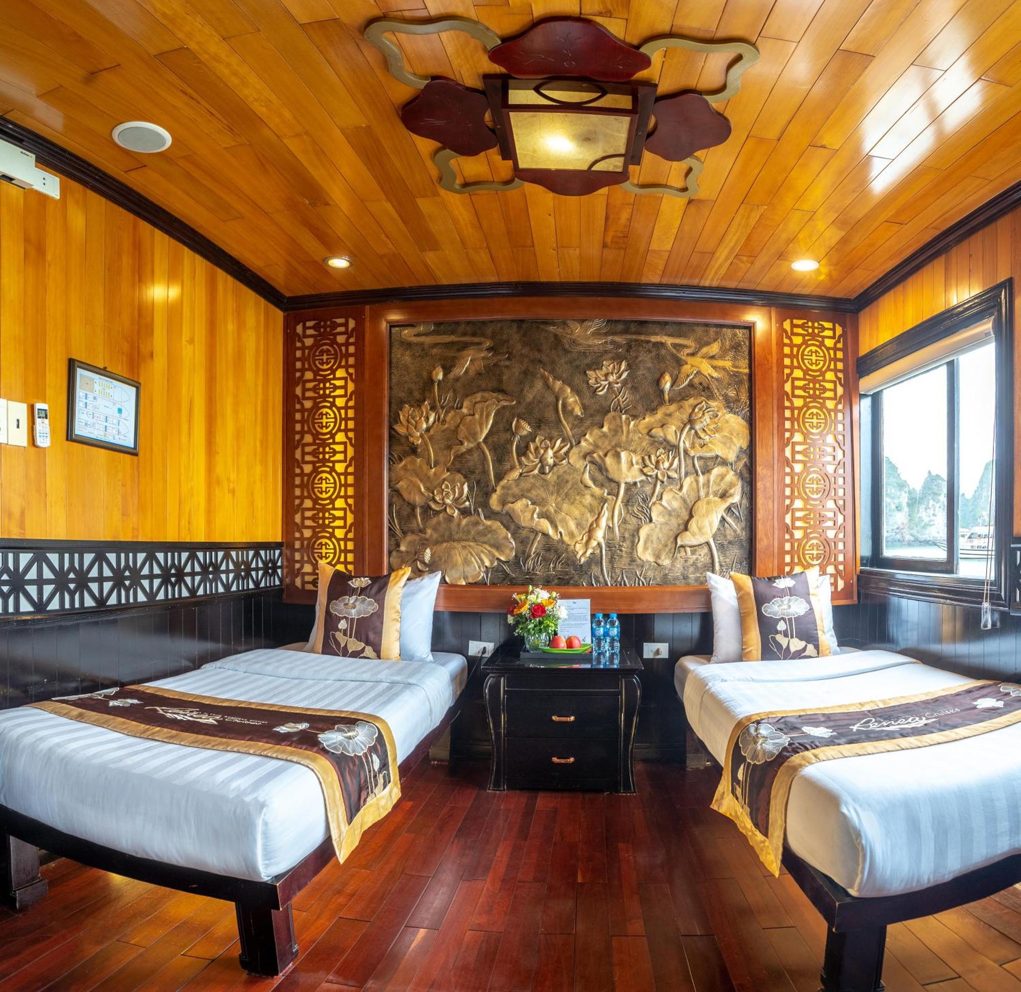 Renea Cruises Halong Hotel Hạ Long-öböl Kültér fotó