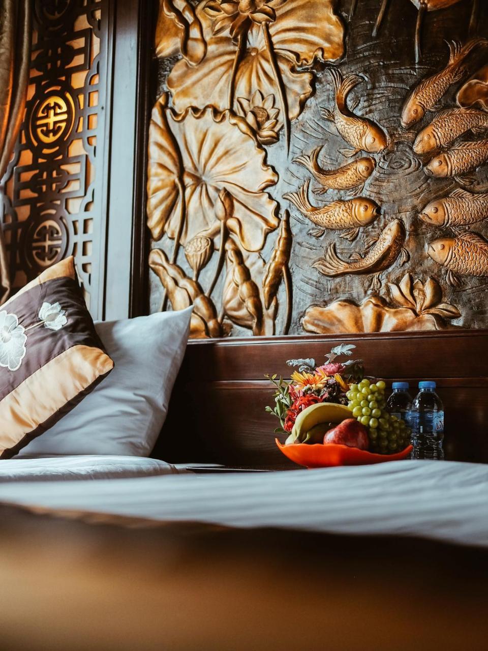 Renea Cruises Halong Hotel Hạ Long-öböl Kültér fotó