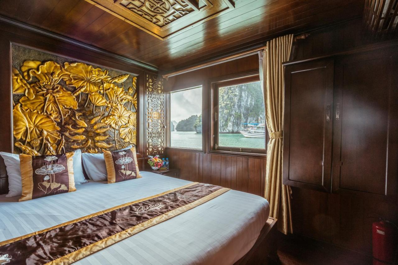 Renea Cruises Halong Hotel Hạ Long-öböl Kültér fotó