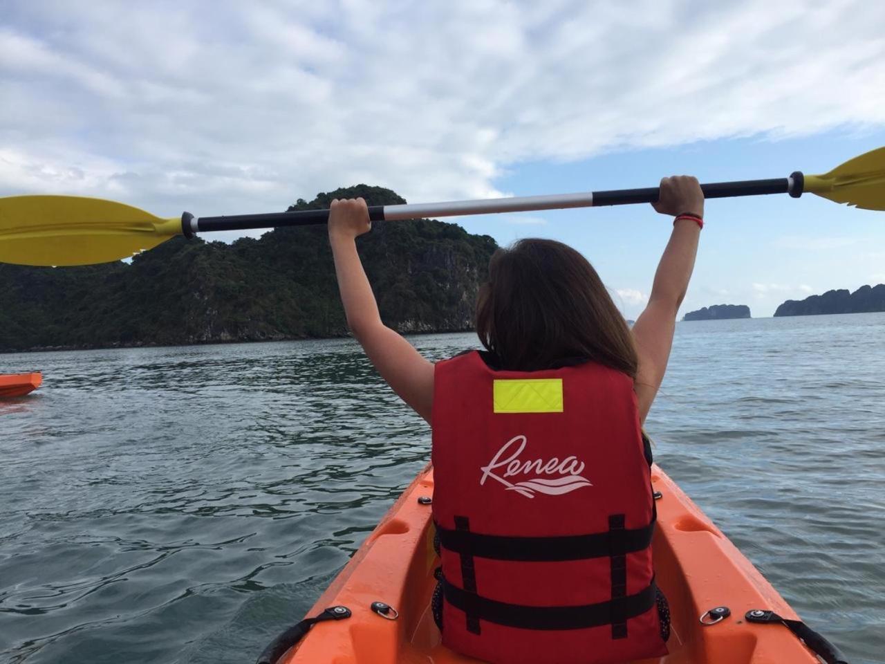 Renea Cruises Halong Hotel Hạ Long-öböl Kültér fotó