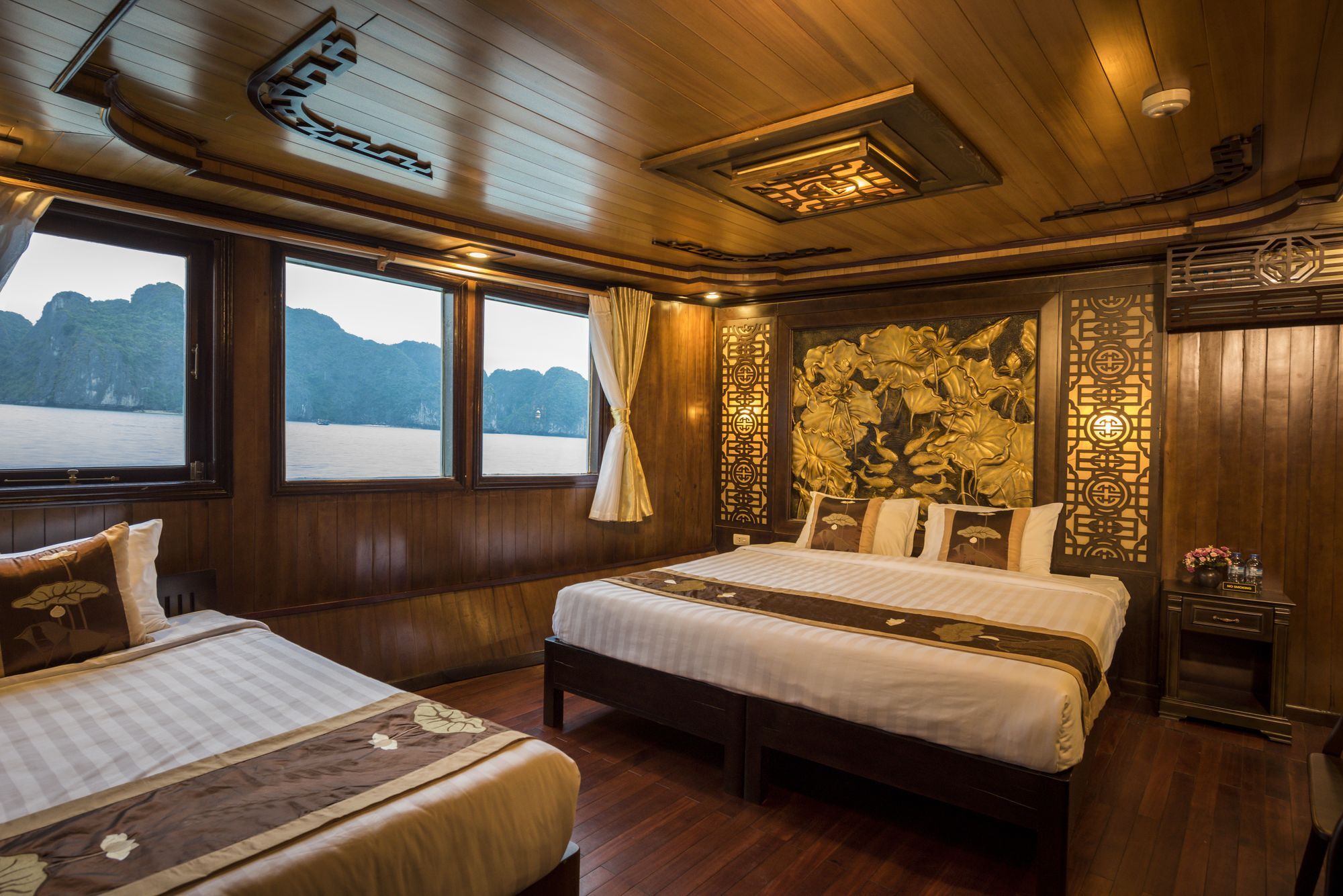 Renea Cruises Halong Hotel Hạ Long-öböl Kültér fotó