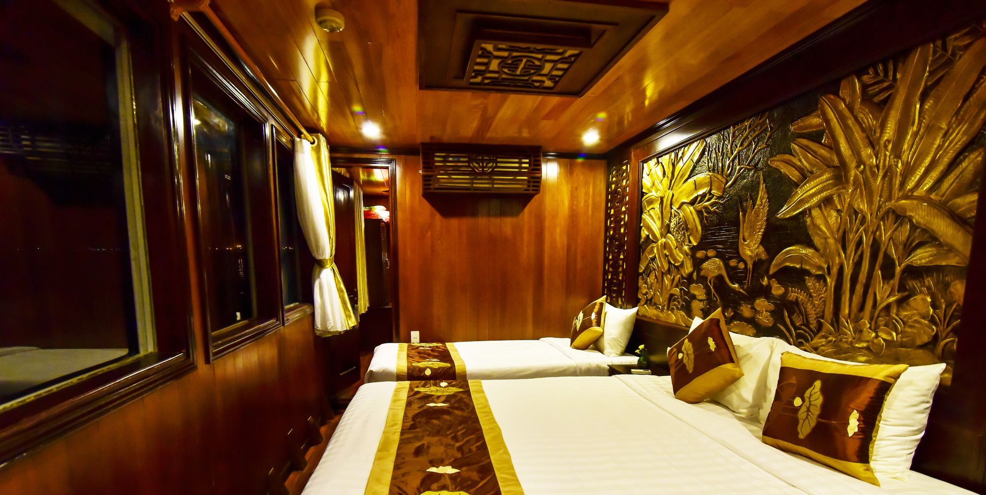 Renea Cruises Halong Hotel Hạ Long-öböl Kültér fotó